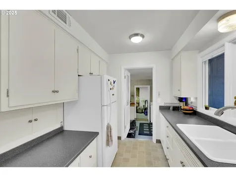 21076 NW Green Mountain Road Banks OR 97106