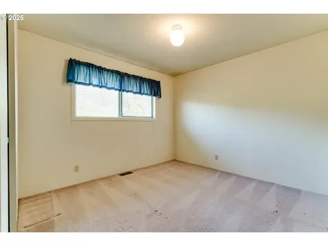 37593 Upper Camp Creek Road Springfield OR 97478