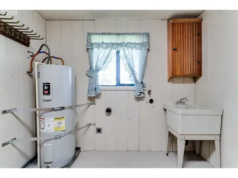 37593 Upper Camp Creek Road Springfield OR 97478
