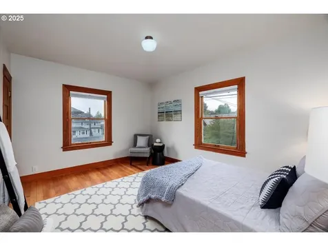 714 SE 35th Avenue Portland OR 97214