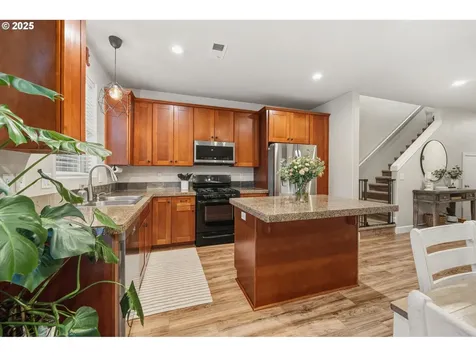 19115 Cork Avenue Sandy OR 97055