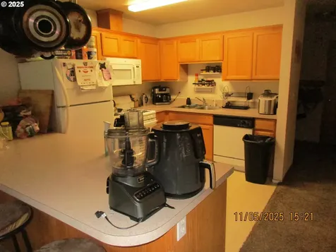 141/143 Fairacres Lane Roseburg OR 97470