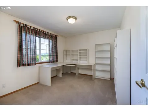 305 Pacific Street Columbia City OR 97018