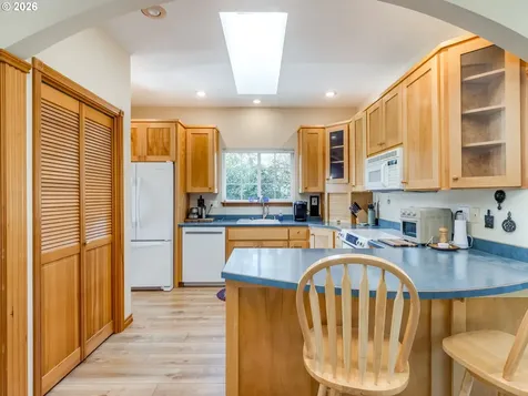 1941 SW Westvale Court Mcminnville OR 97128