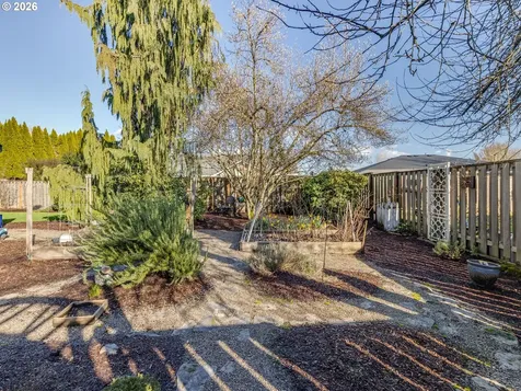 1941 SW Westvale Court Mcminnville OR 97128