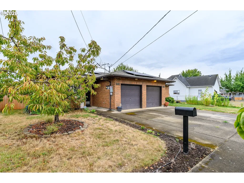 714 S Meridian Street Newberg OR 97132