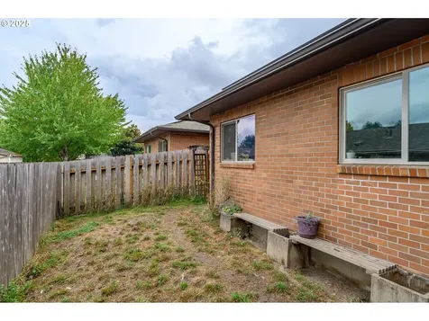 714 S Meridian Street Newberg OR 97132
