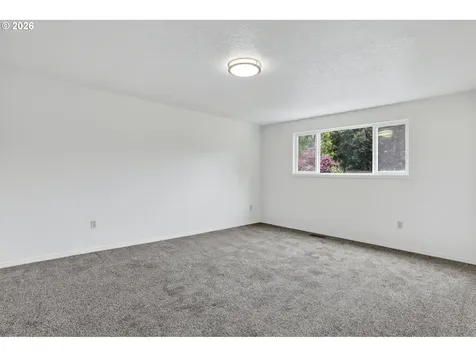 1207 SE 217th Avenue Gresham OR 97030