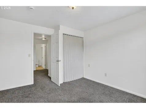 1207 SE 217th Avenue Gresham OR 97030