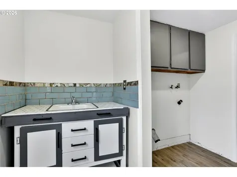 1207 SE 217th Avenue Gresham OR 97030