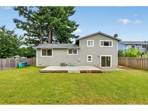 1207 SE 217th Avenue Gresham OR 97030