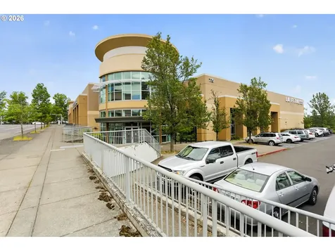 1207 SE 217th Avenue Gresham OR 97030