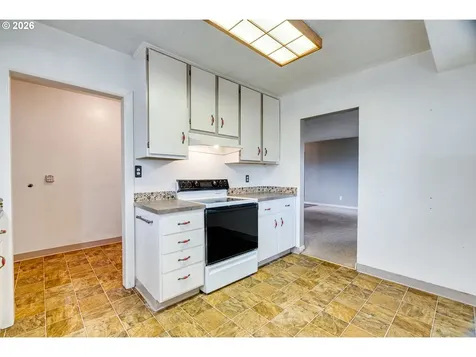 12830 NE Pacific Street Portland OR 97230