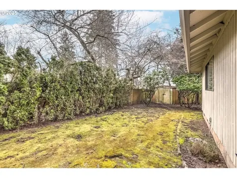 1870 NE Lincoln Street Hillsboro OR 97124