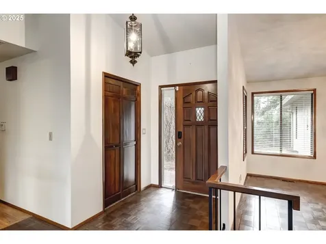 1870 NE Lincoln Street Hillsboro OR 97124