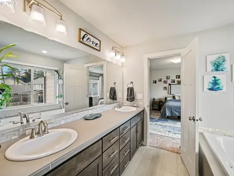6212 N 87th Avenue Camas WA 98607