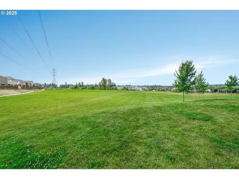 6212 N 87th Avenue Camas WA 98607