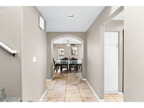 575 NW Queens Court Hillsboro OR 97124