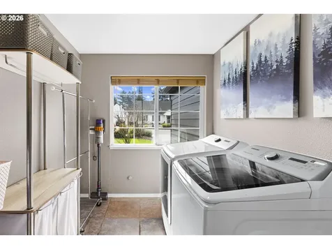 575 NW Queens Court Hillsboro OR 97124