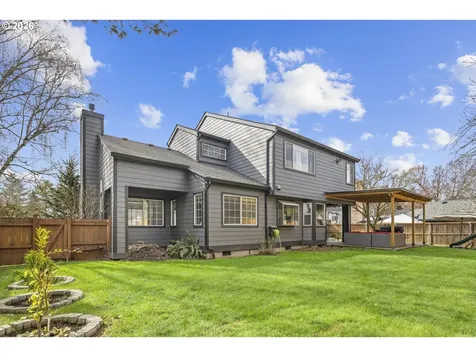 575 NW Queens Court Hillsboro OR 97124