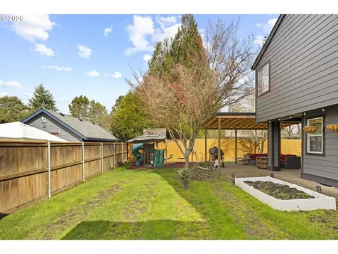 575 NW Queens Court Hillsboro OR 97124