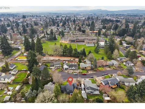 575 NW Queens Court Hillsboro OR 97124