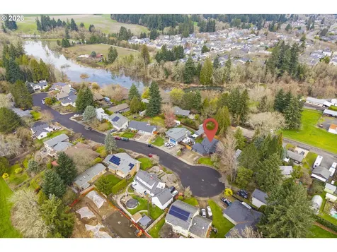 575 NW Queens Court Hillsboro OR 97124