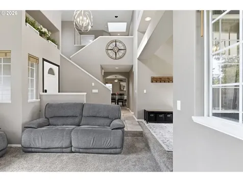 575 NW Queens Court Hillsboro OR 97124