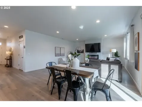 812 NE Wildwood Drive Estacada OR 97023