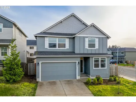 812 NE Wildwood Drive Estacada OR 97023