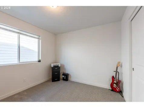 812 NE Wildwood Drive Estacada OR 97023