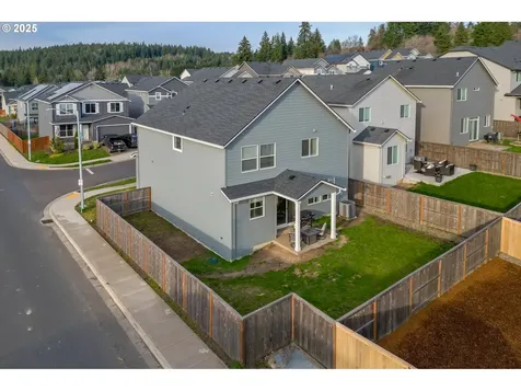 812 NE Wildwood Drive Estacada OR 97023