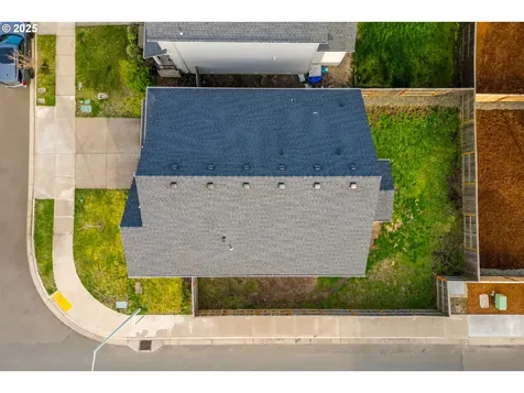 812 NE Wildwood Drive Estacada OR 97023