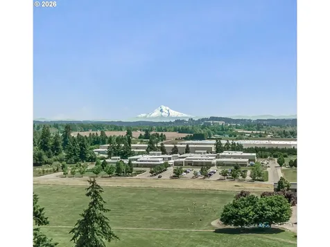 1418 SE 8th Avenue Canby OR 97013
