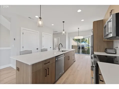 22415 SW Pine Street Sherwood OR 97140