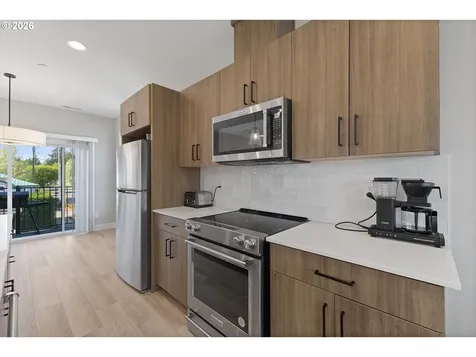 22415 SW Pine Street Sherwood OR 97140