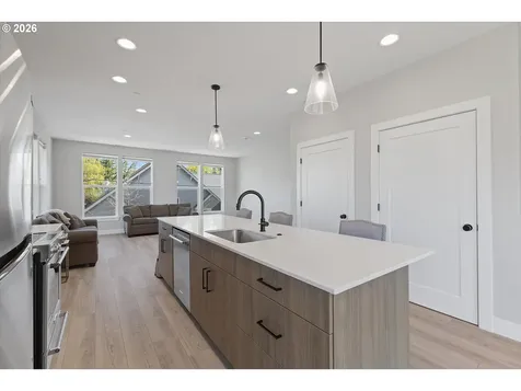 22415 SW Pine Street Sherwood OR 97140