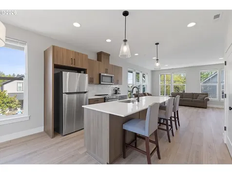22415 SW Pine Street Sherwood OR 97140