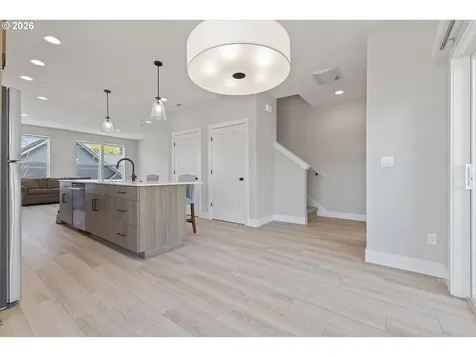 22415 SW Pine Street Sherwood OR 97140