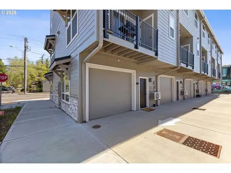 22415 SW Pine Street Sherwood OR 97140