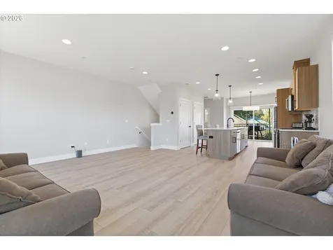 22415 SW Pine Street Sherwood OR 97140