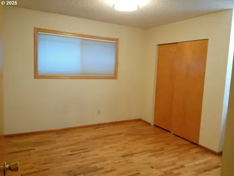 1523 NW Randall Court Roseburg OR 97471