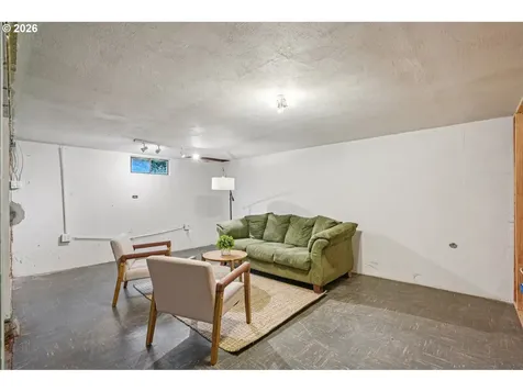 7921 NE Clackamas Street Portland OR 97213