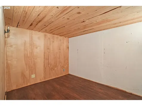 7921 NE Clackamas Street Portland OR 97213
