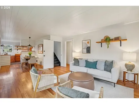 7921 NE Clackamas Street Portland OR 97213