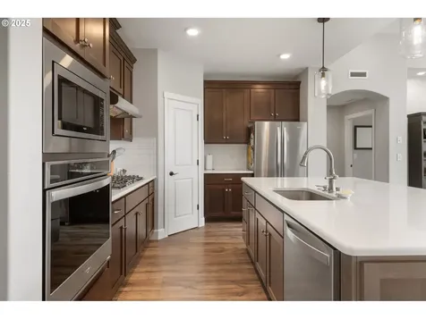 14004 NE 52nd Avenue Vancouver WA 98686