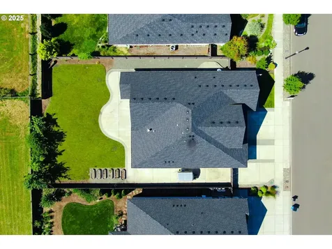 14004 NE 52nd Avenue Vancouver WA 98686