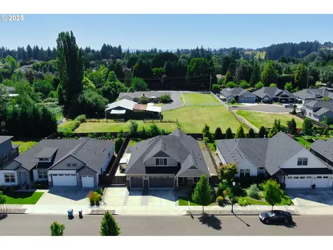 14004 NE 52nd Avenue Vancouver WA 98686