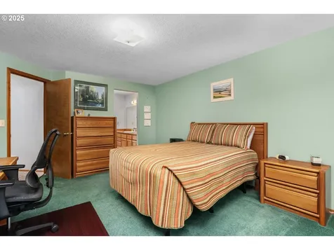 13240 SW Brittany Drive Portland OR 97223