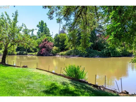 820 Park Terrace Eugene OR 97404